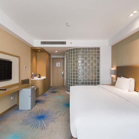 Holiday Inn Express - Liuyang Development Zone By Ihg Changsha Huanghua Airport エクステリア 写真