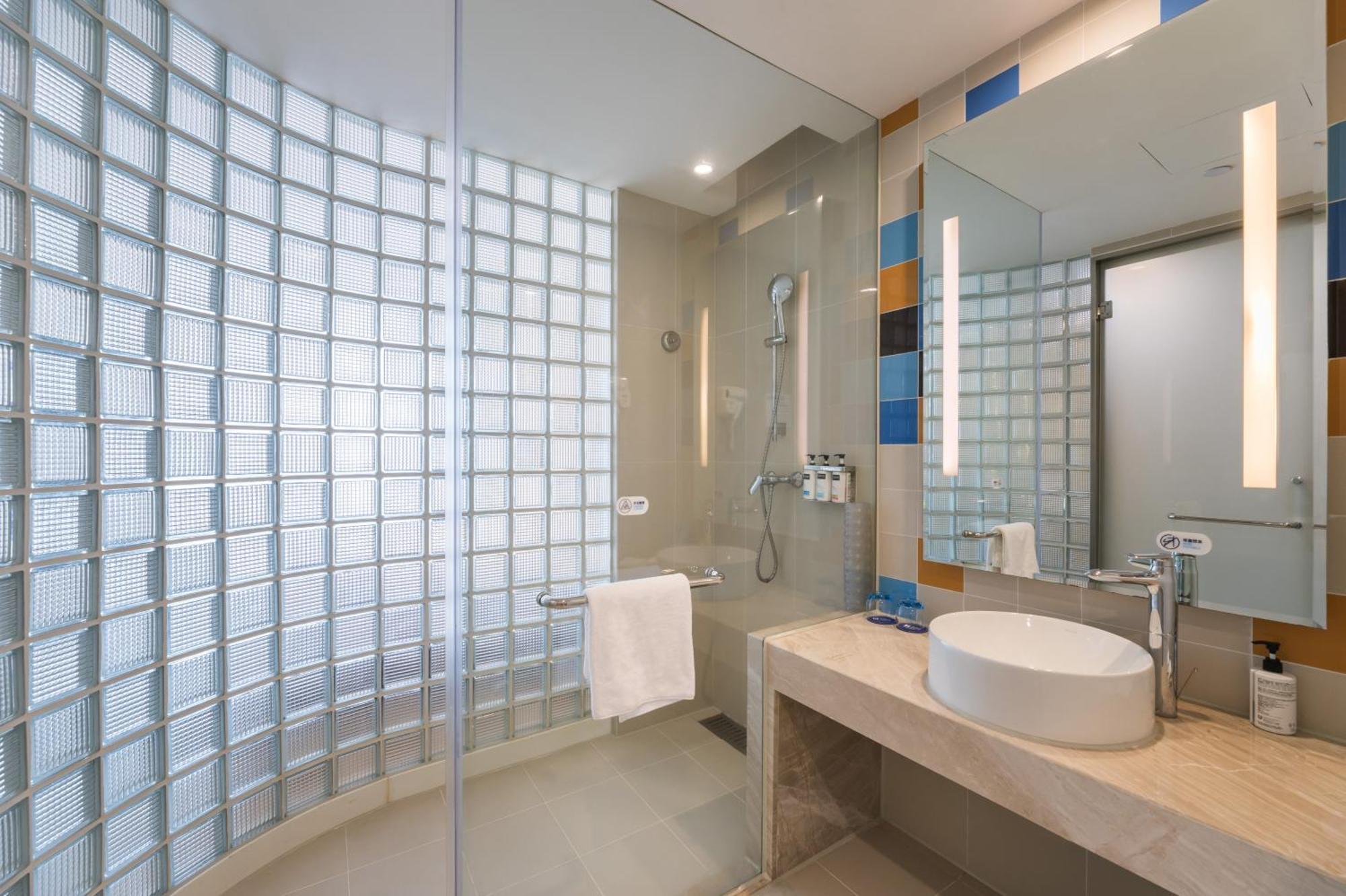 Holiday Inn Express - Liuyang Development Zone By Ihg Changsha Huanghua Airport エクステリア 写真